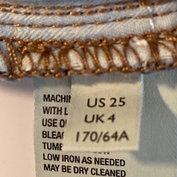 Free People Size 25 Medium Wash Raw Edge Distressed Mid-Rise Skinny Jeans: 4878 - Picture 9 of 12